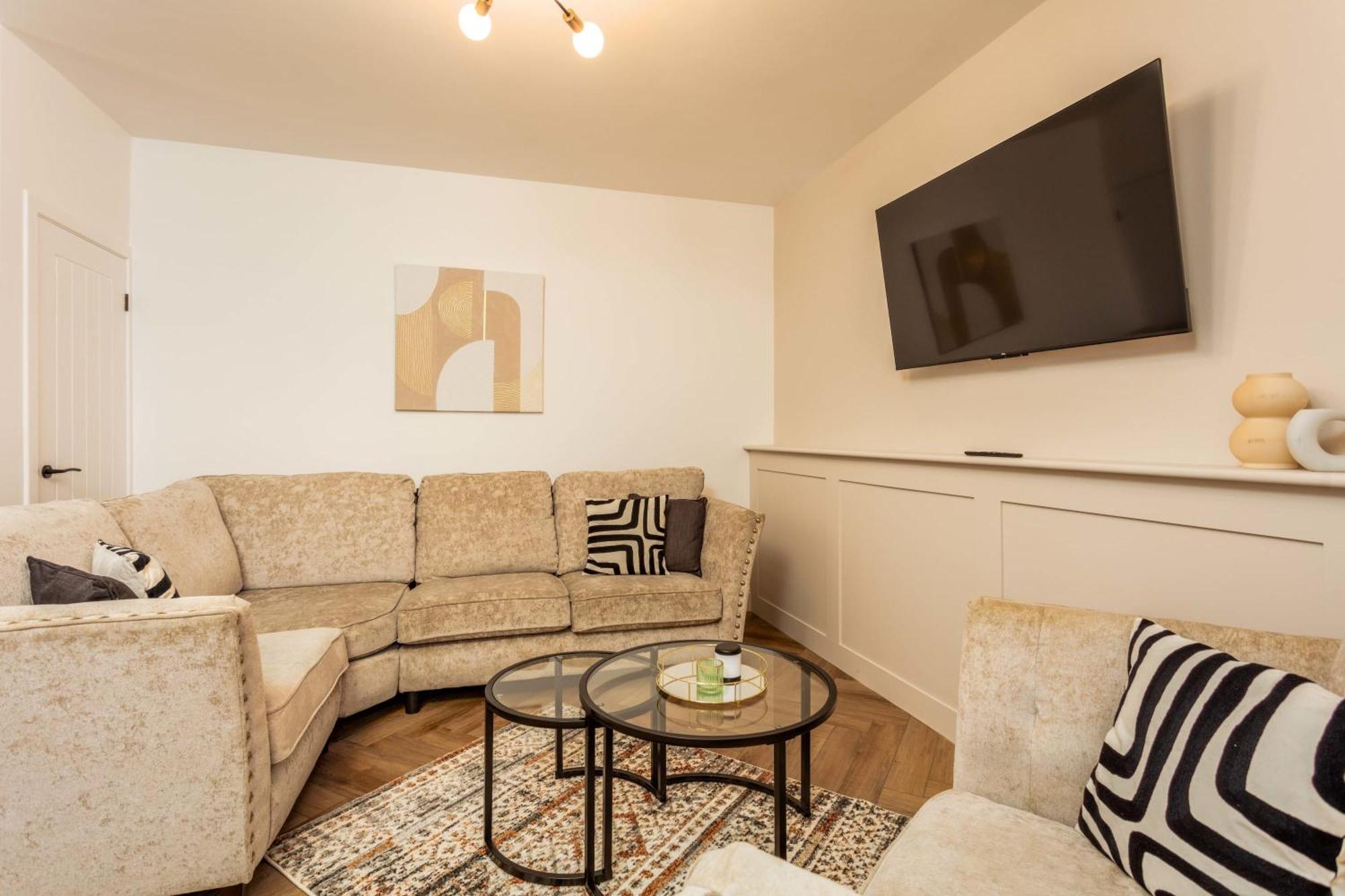 Wellington Lodge Эр Экстерьер фото