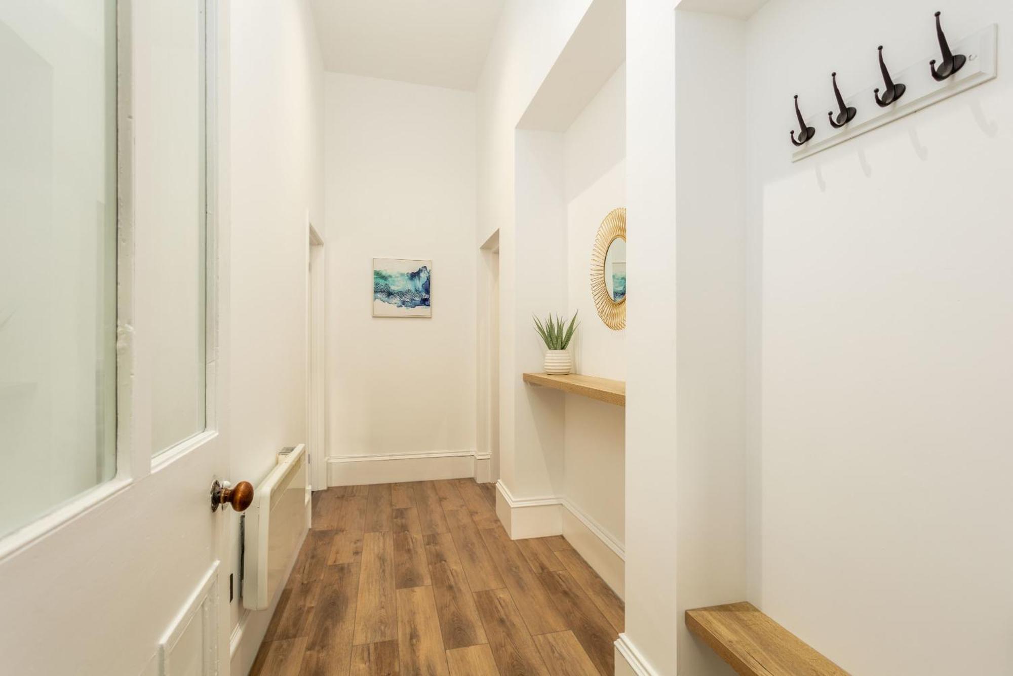 Wellington Lodge Эр Экстерьер фото