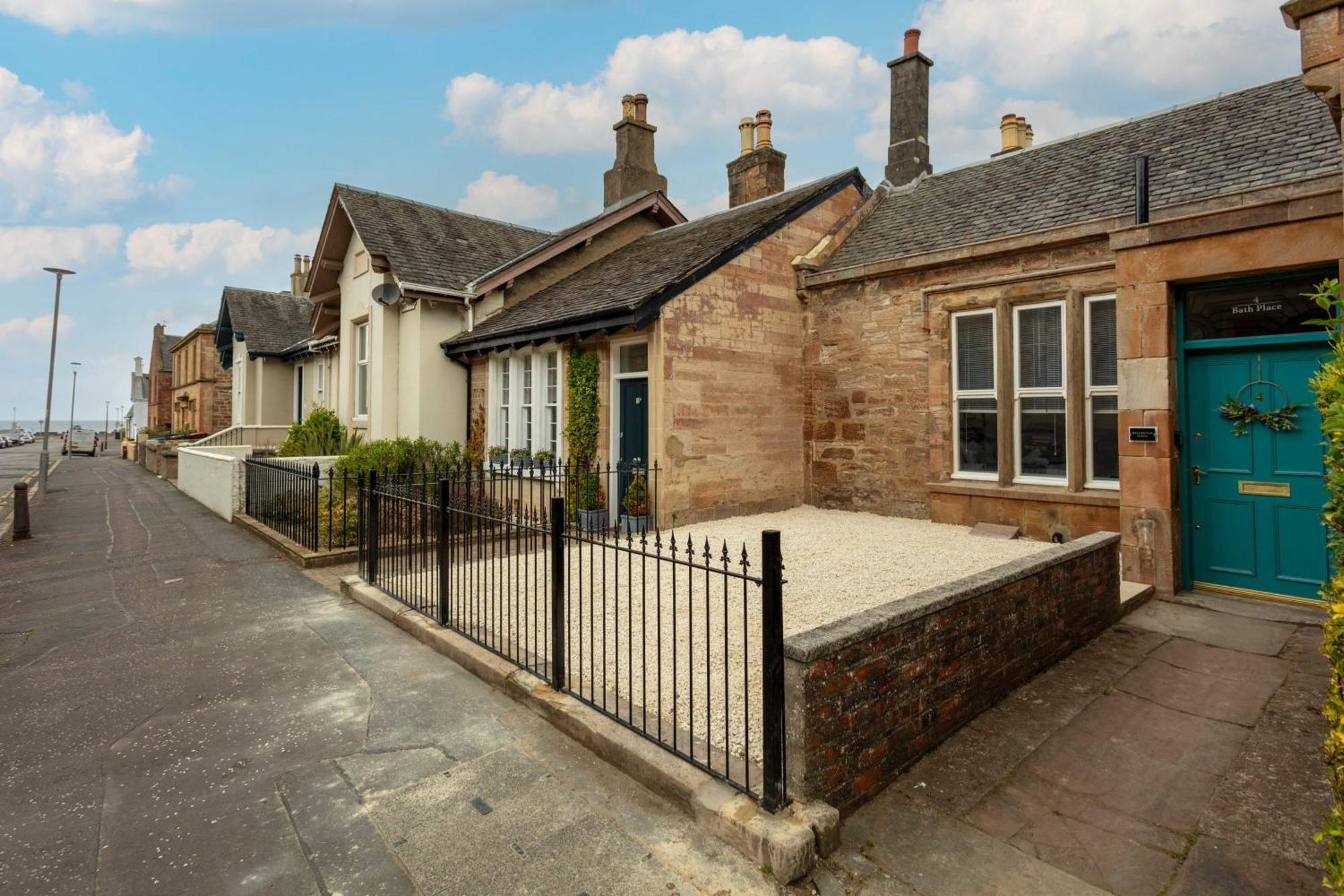 Wellington Lodge Эр Экстерьер фото